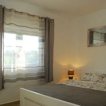 Apartment Ksenija *